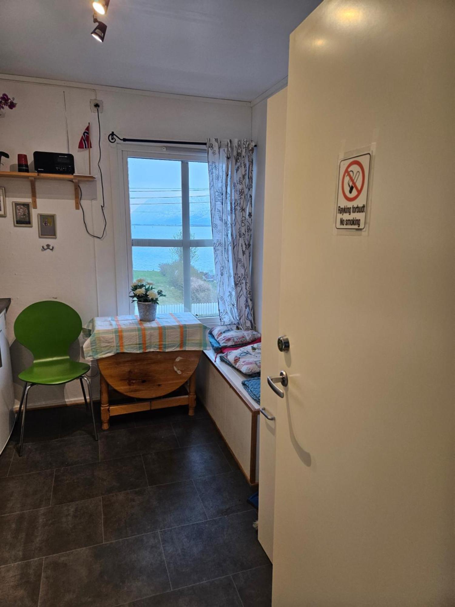 Risoyhamn Kafe Hotel Kültér fotó